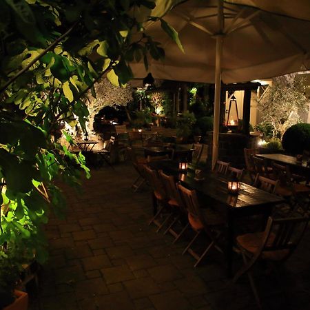 Hotel Gasthof Gruener Wald Hofheim am Taunus Ngoại thất bức ảnh
